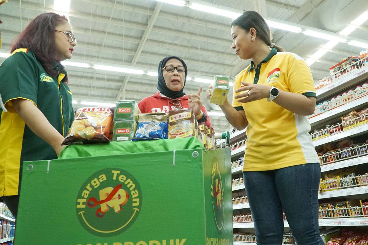 Giant Extra Waru Gelar...