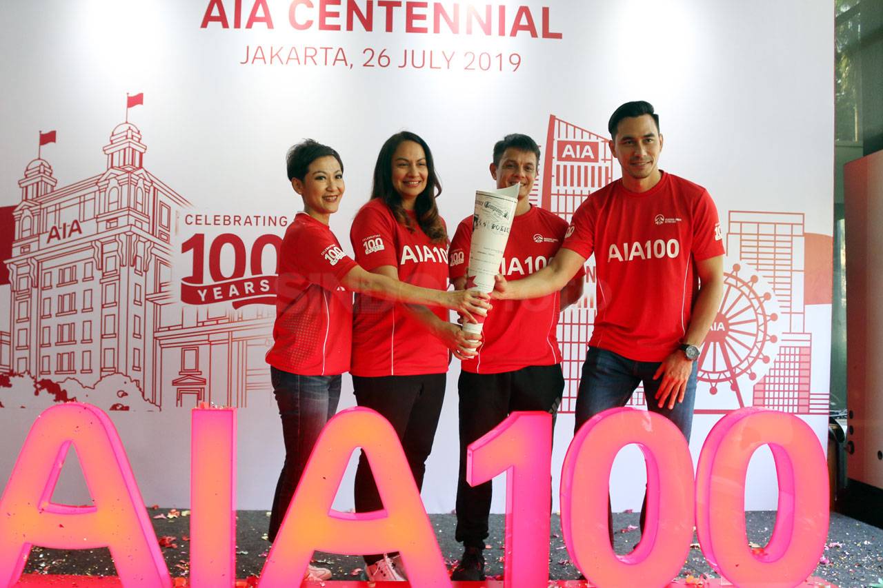 Rayakan 100 Tahun, AIA...