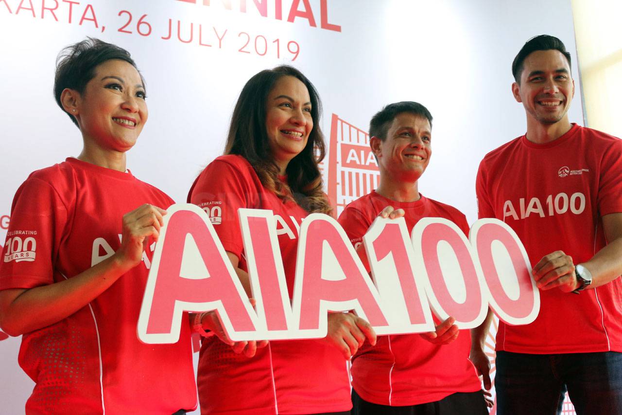 Rayakan 100 Tahun, AIA...