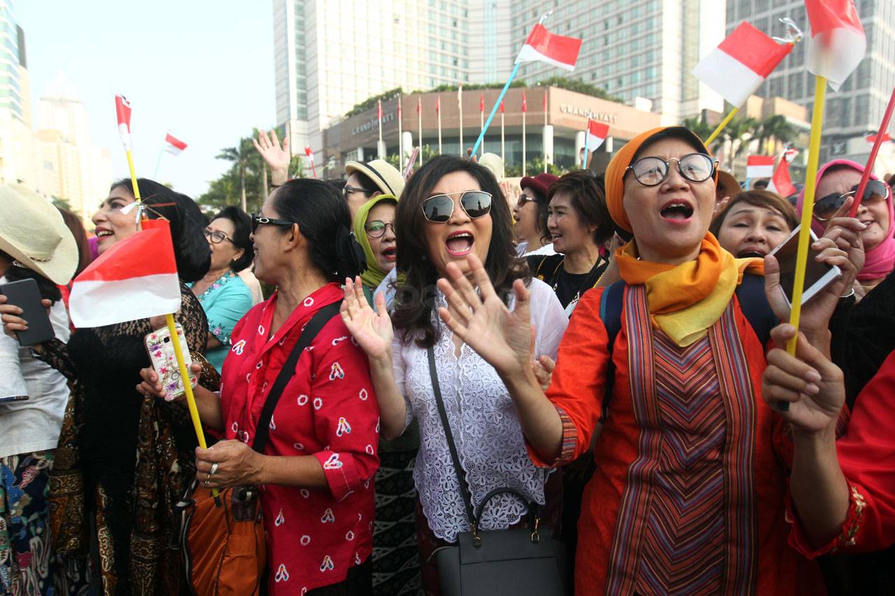 Parade Cinta Busana...