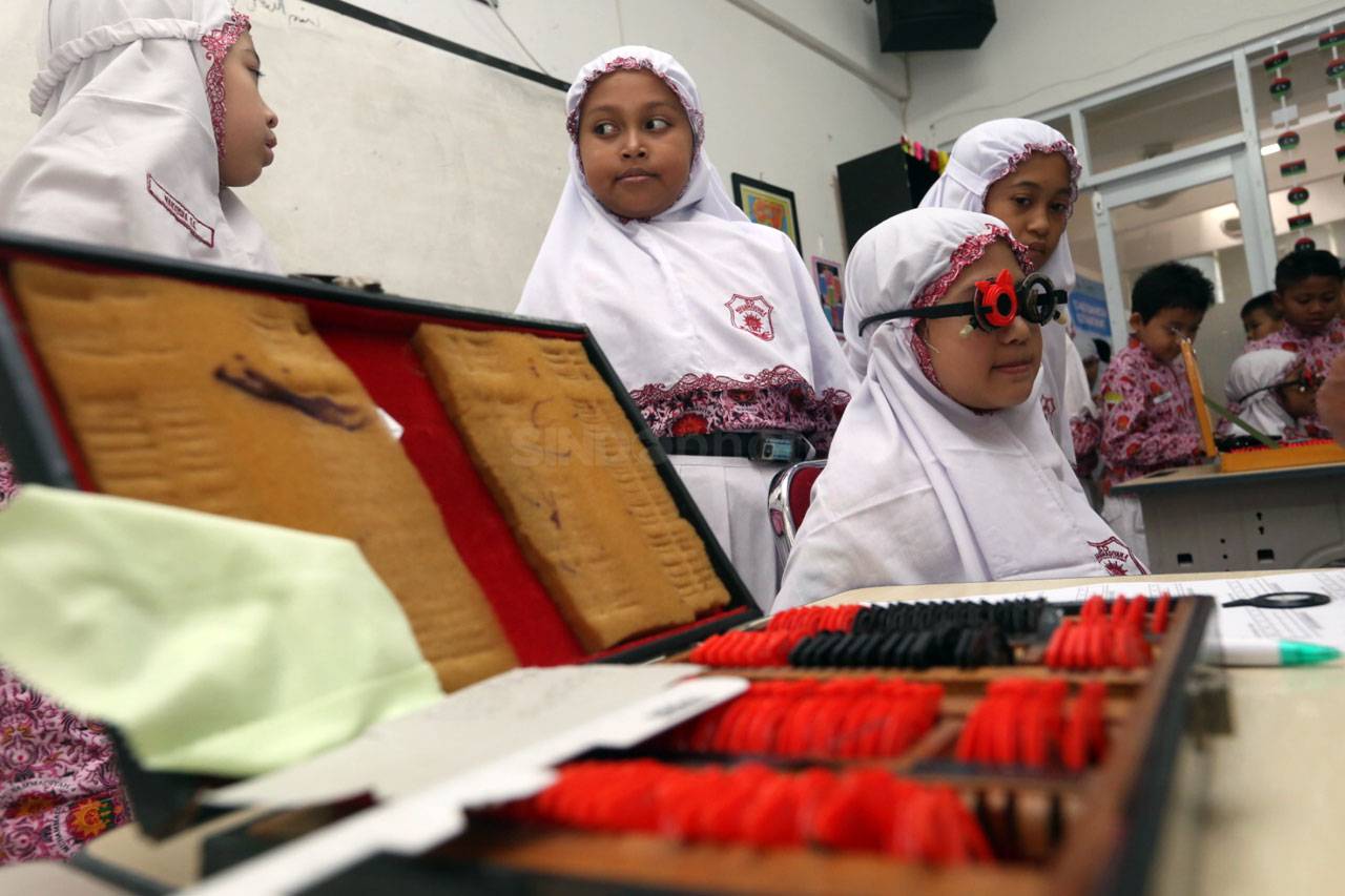 Pemeriksaan Kesehatan...