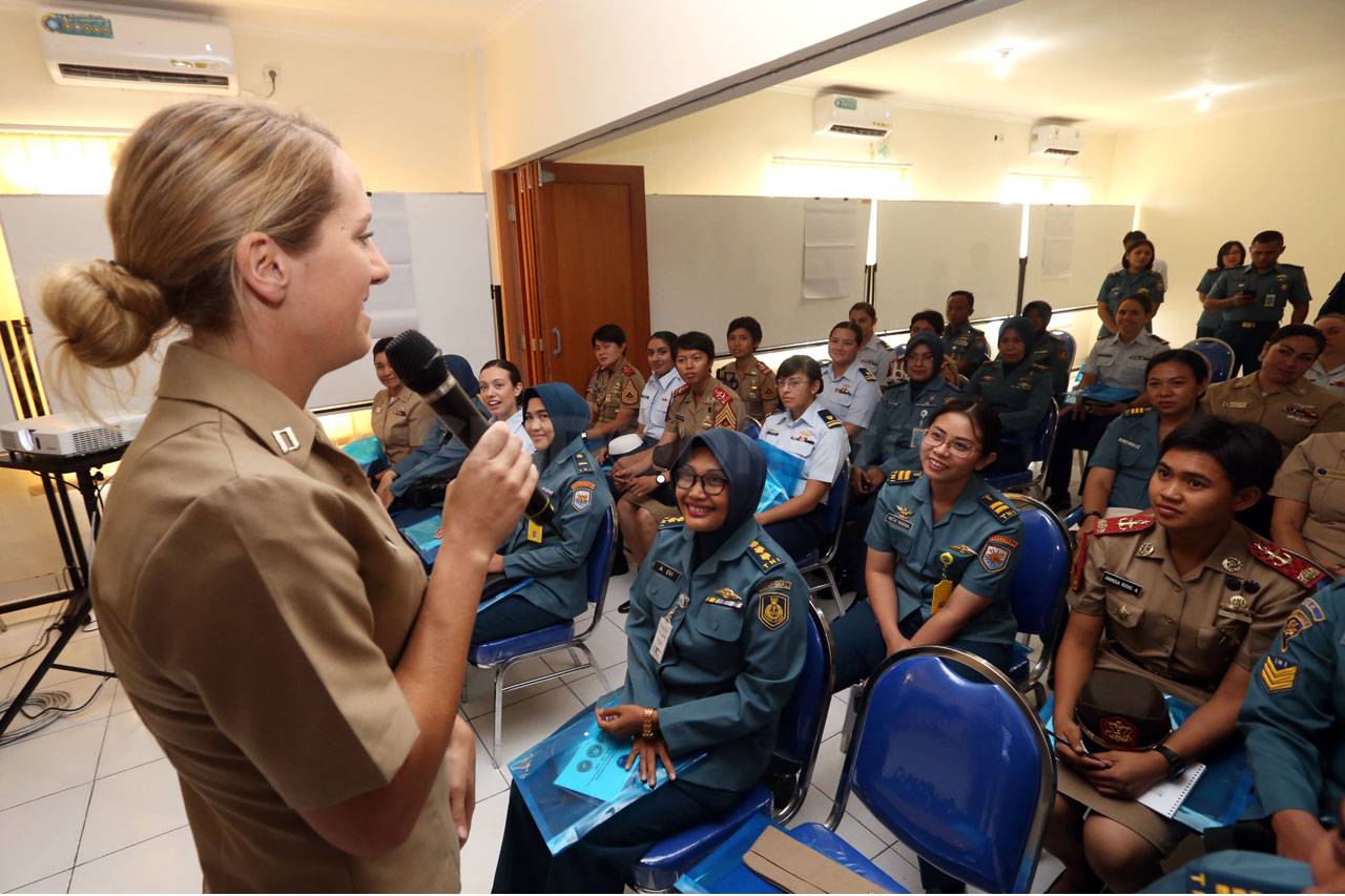 TNI AL dan US Navy Gelar...