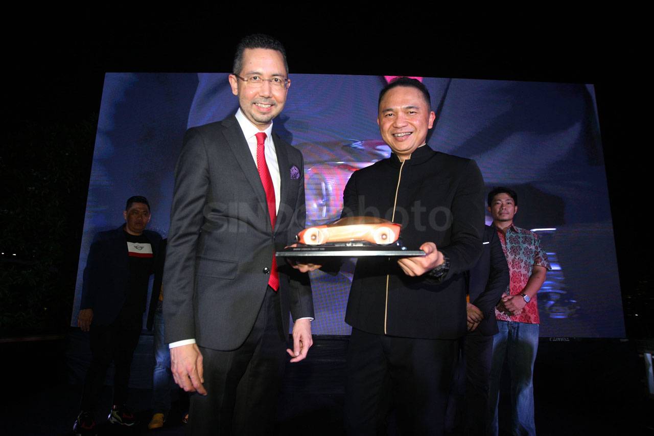 Garuda Luncurkan Video...