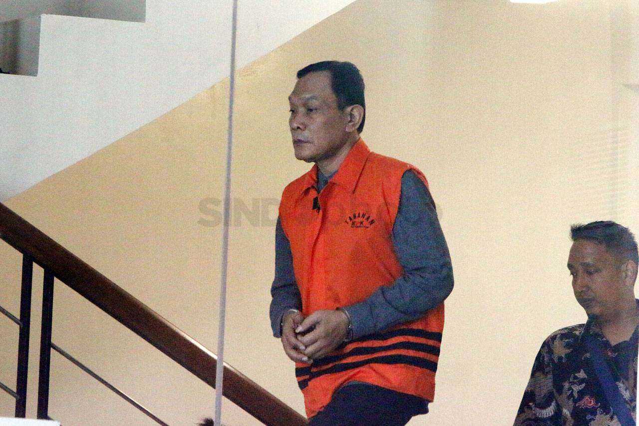 KPK Lanjutkan Pemeriksaan...
