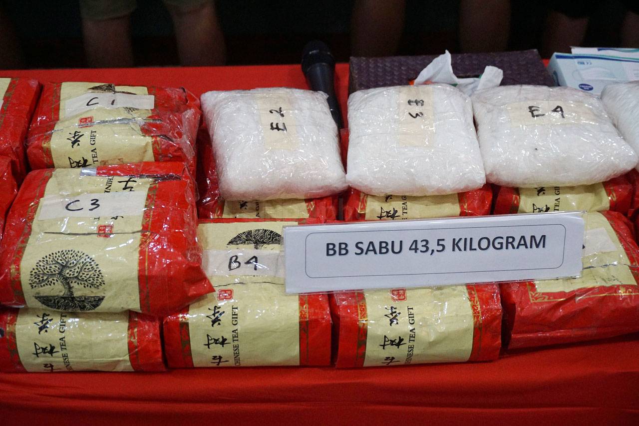 Polri Amankan 43 Kg...