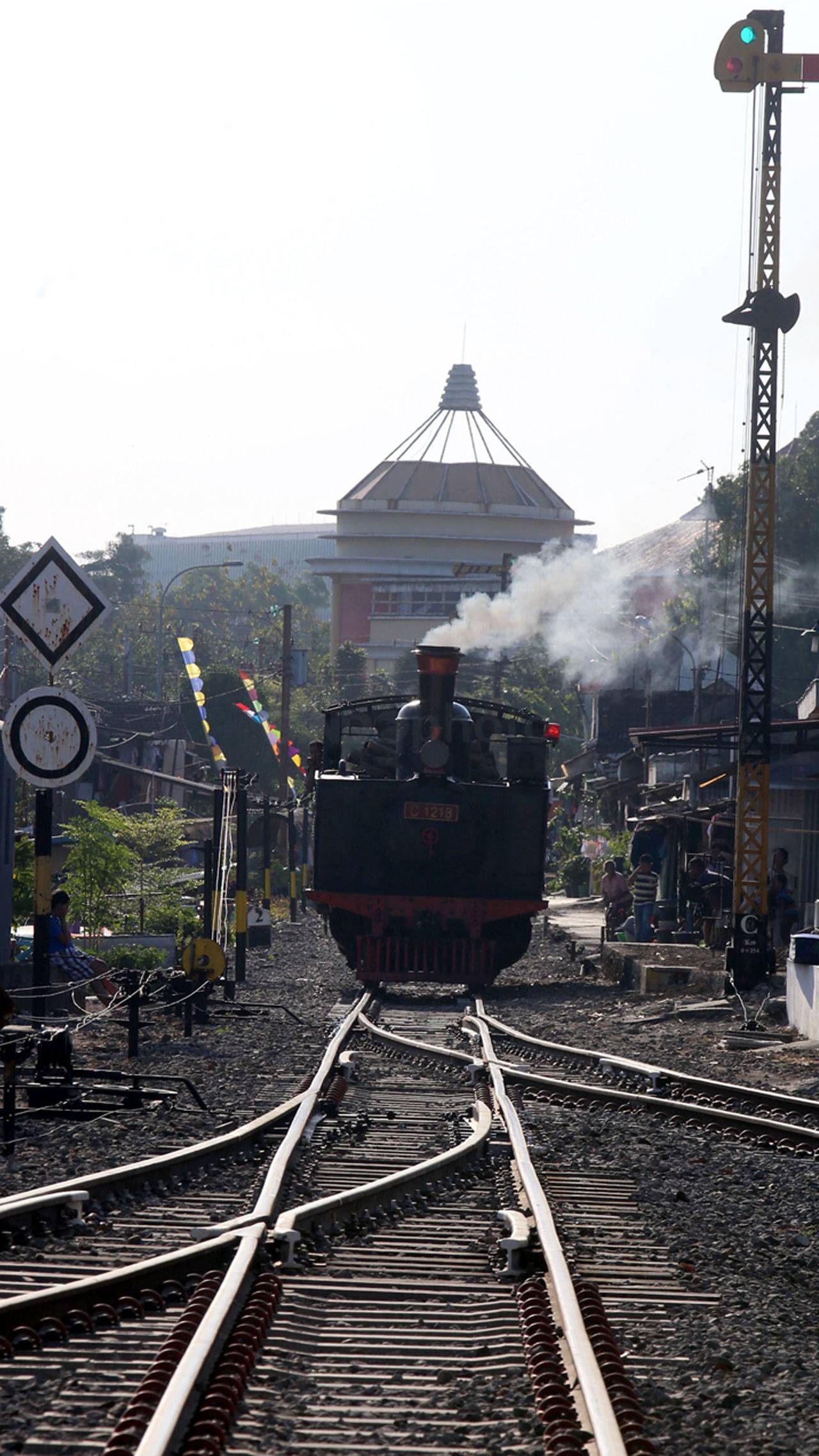 Kereta Api Uap Jaladara,...
