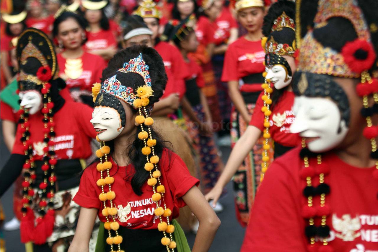 Festival Tunjukkan Indonesiamu...