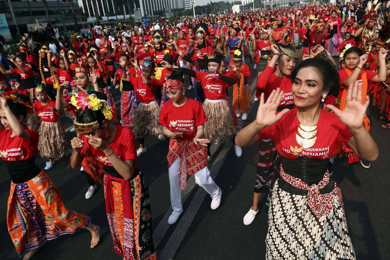 Festival Tunjukkan Indonesiamu...