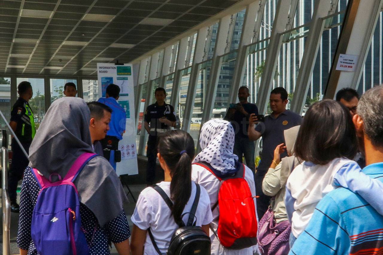 Listrik Padam, MRT Berhenti...