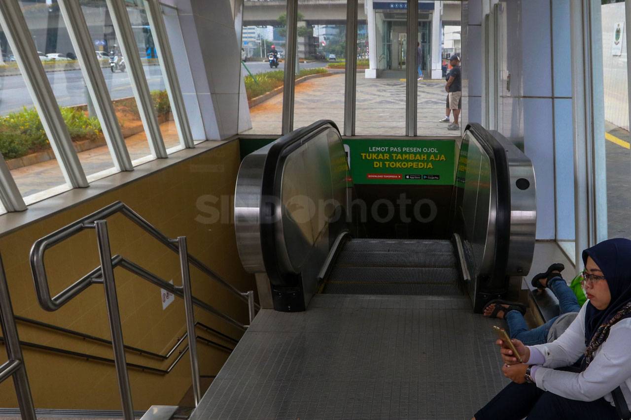 Listrik Padam, MRT Berhenti...