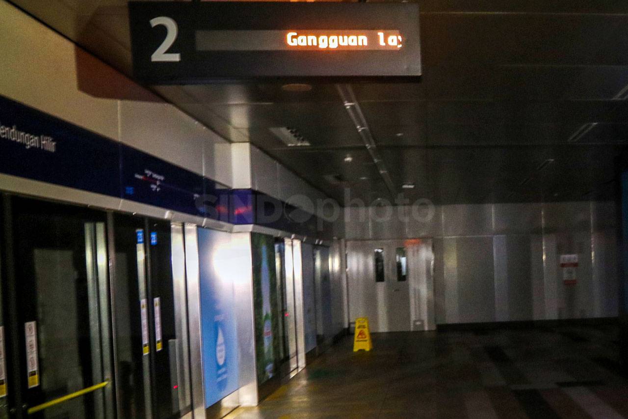 Listrik Padam, MRT Berhenti...