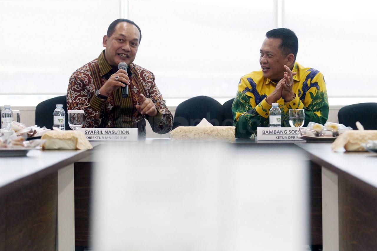 Bambang Soesatyo Kunjungi...