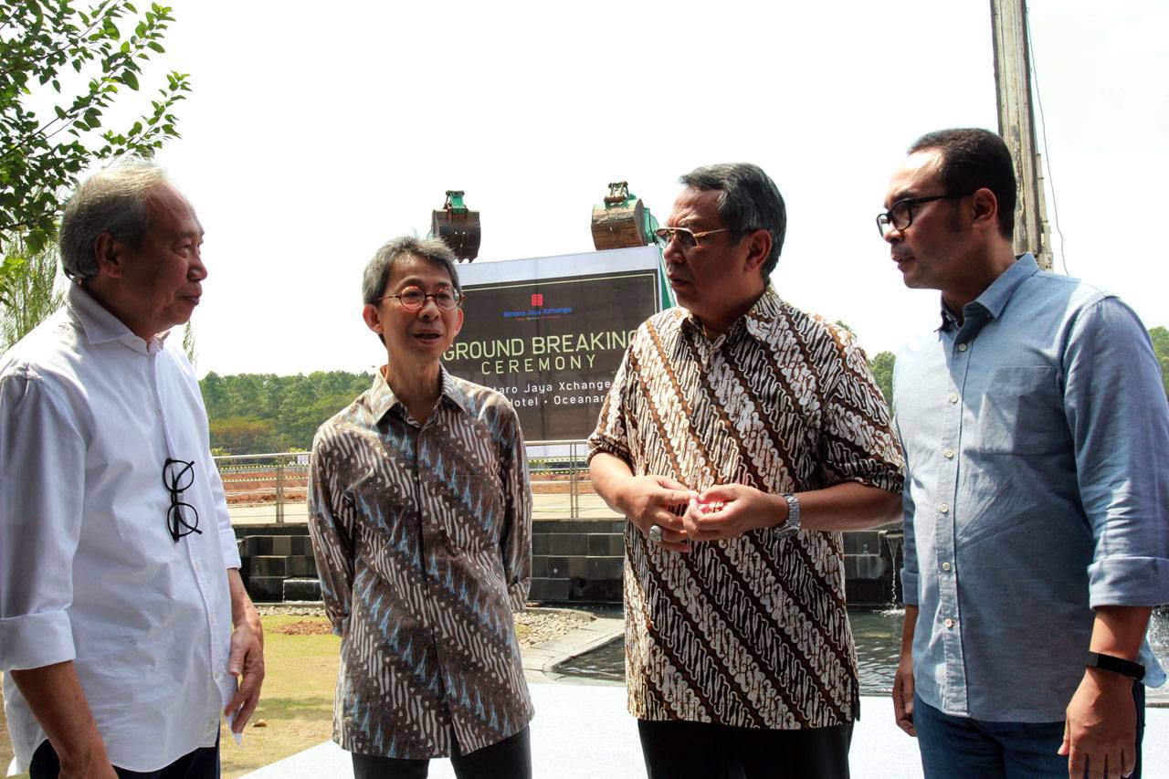 Pembangunan Mal, Hotel...