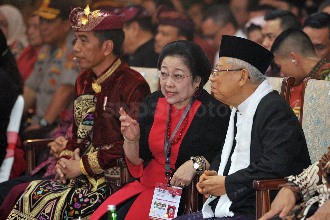 Presiden Jokowi Hadiri...