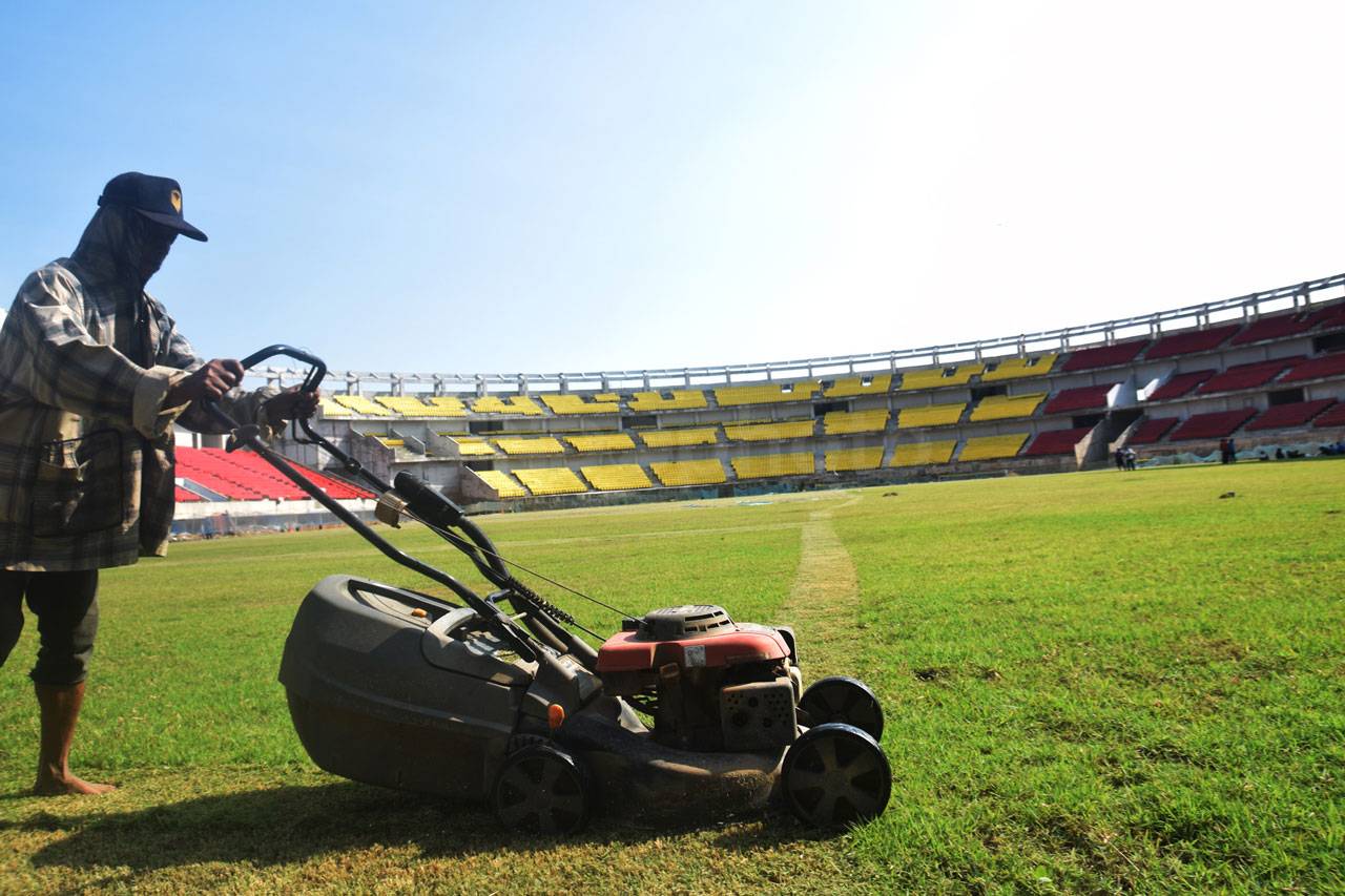 Progress Renovasi Stadion...