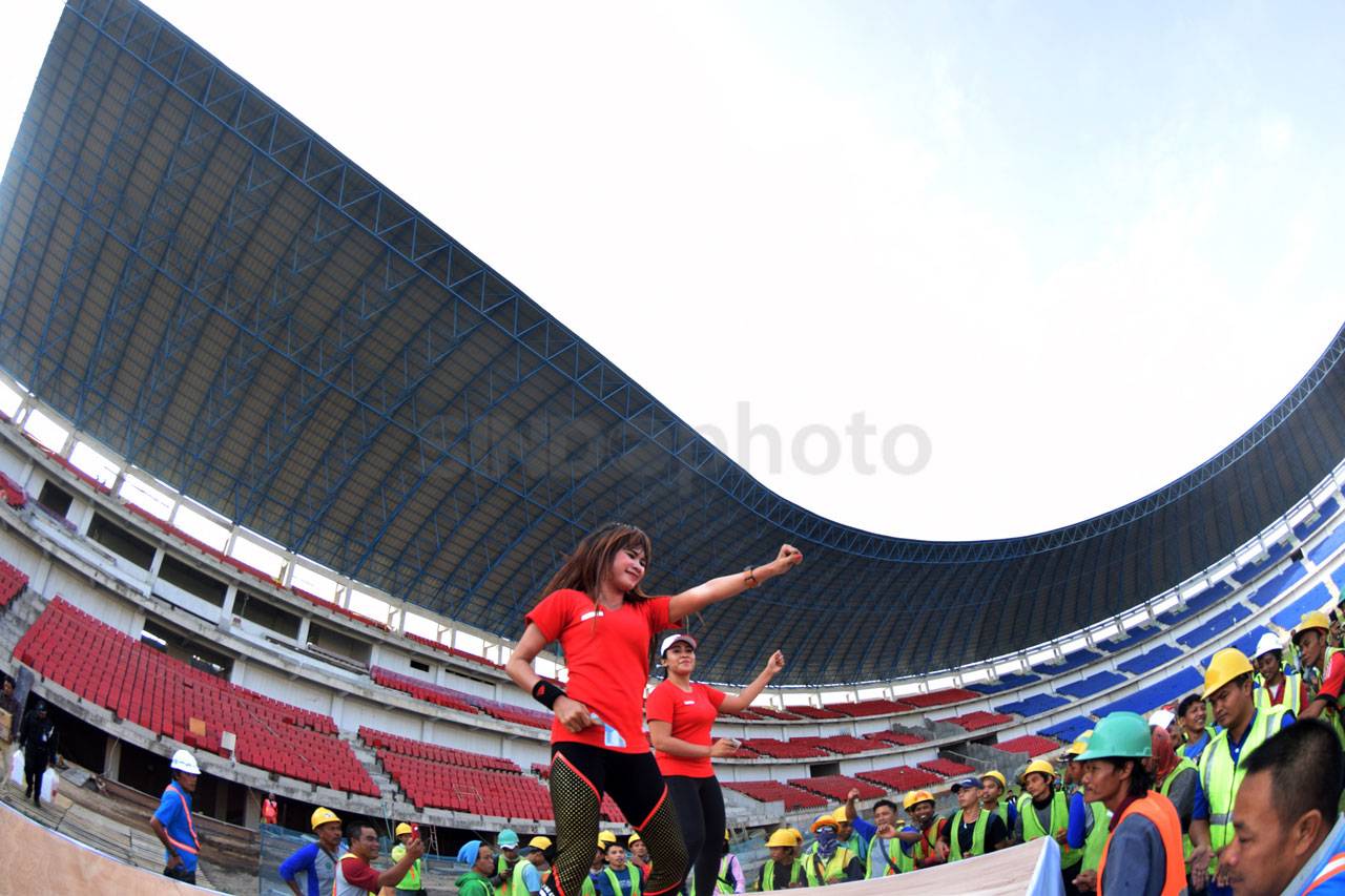 Progress Renovasi Stadion...