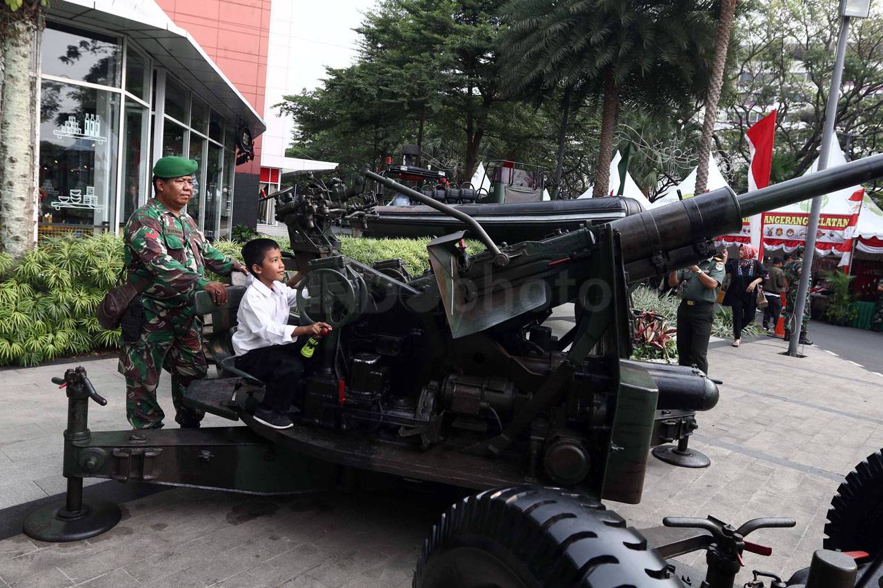 TNI AD Gelar Pameran...
