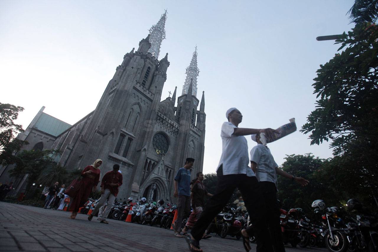 Gereja Katedral Sediakan...