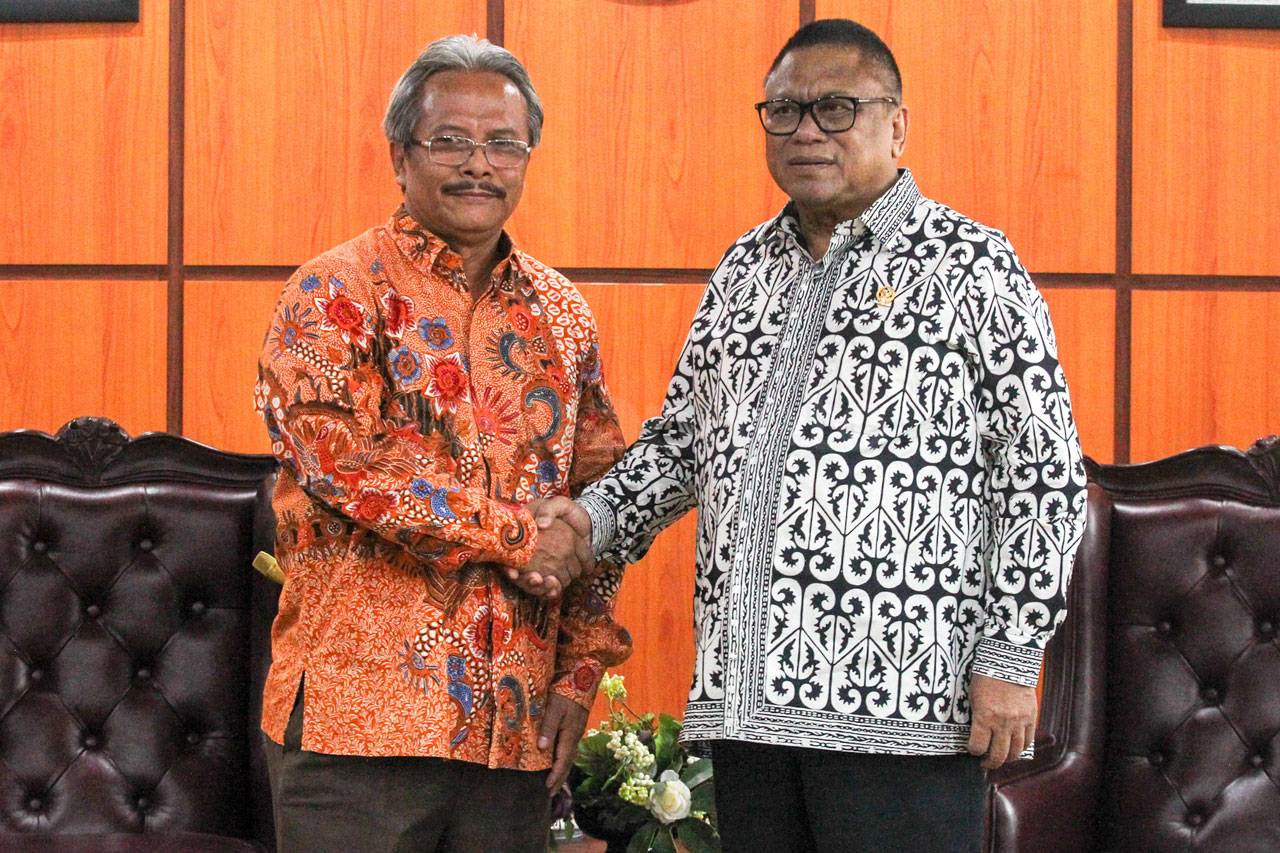 Tim Kerja Penyiapan...