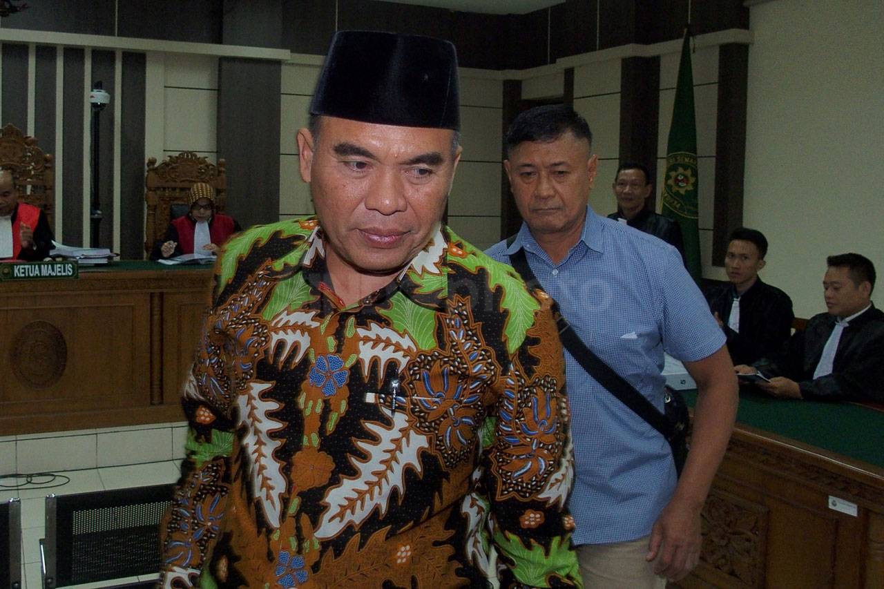 Bupati Jepara Ahmad...