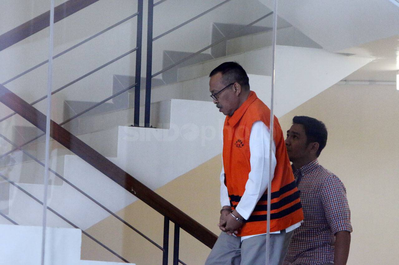 Suap Jual Beli Jabatan,...