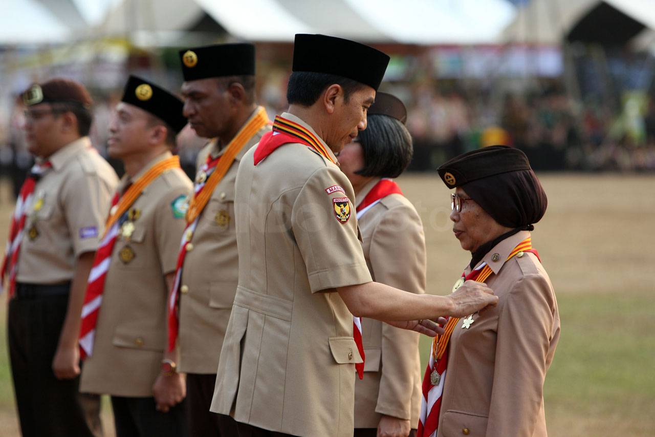 Presiden Jokowi Hadiri...