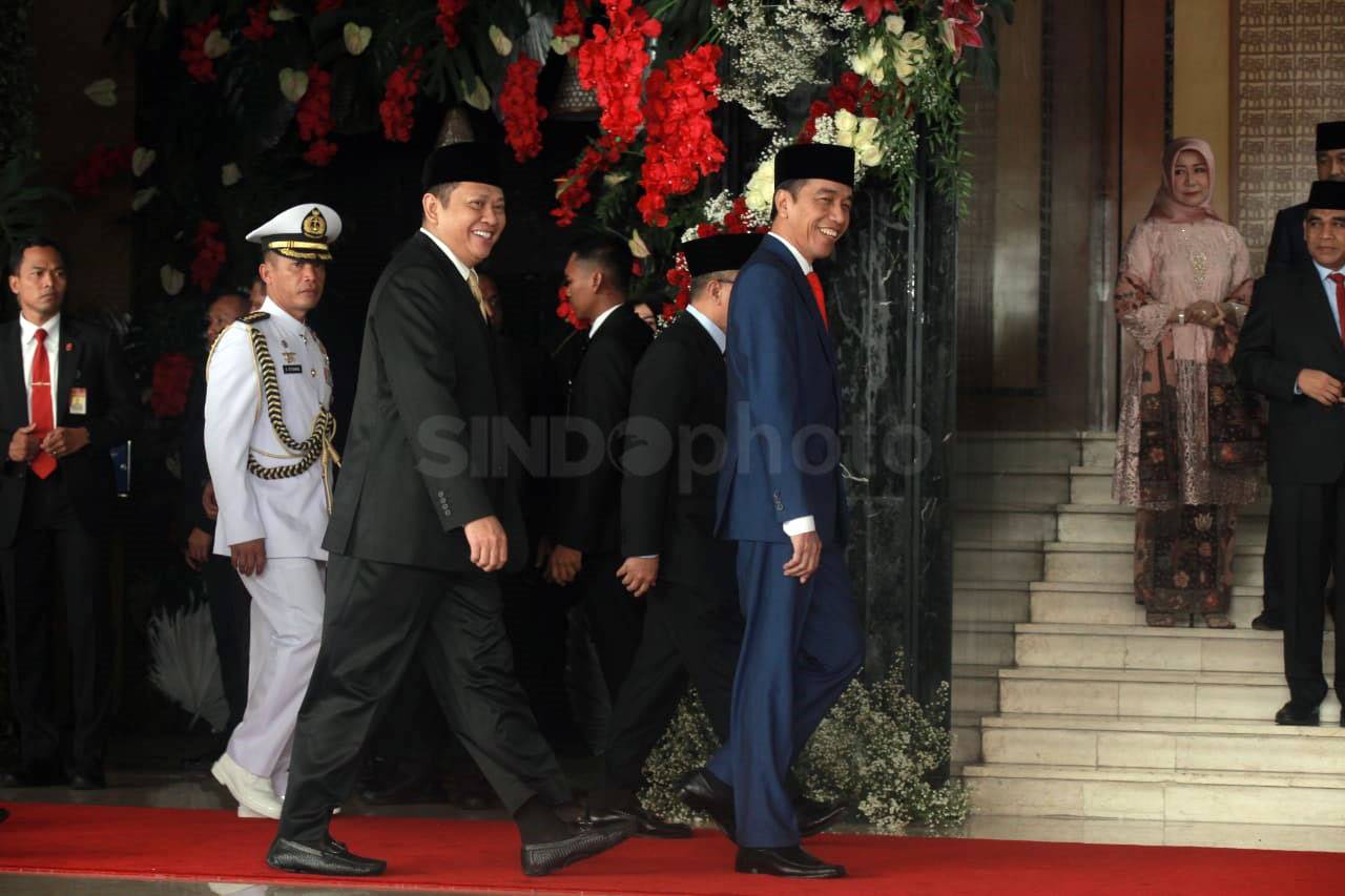 Presiden Jokowi Hadiri...