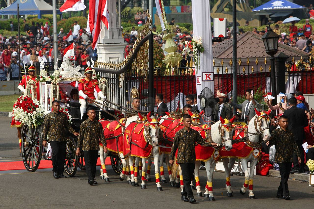 Peringatan Detik-Detik...
