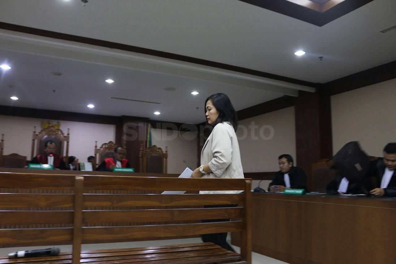 Direktur PTInersia Indung...