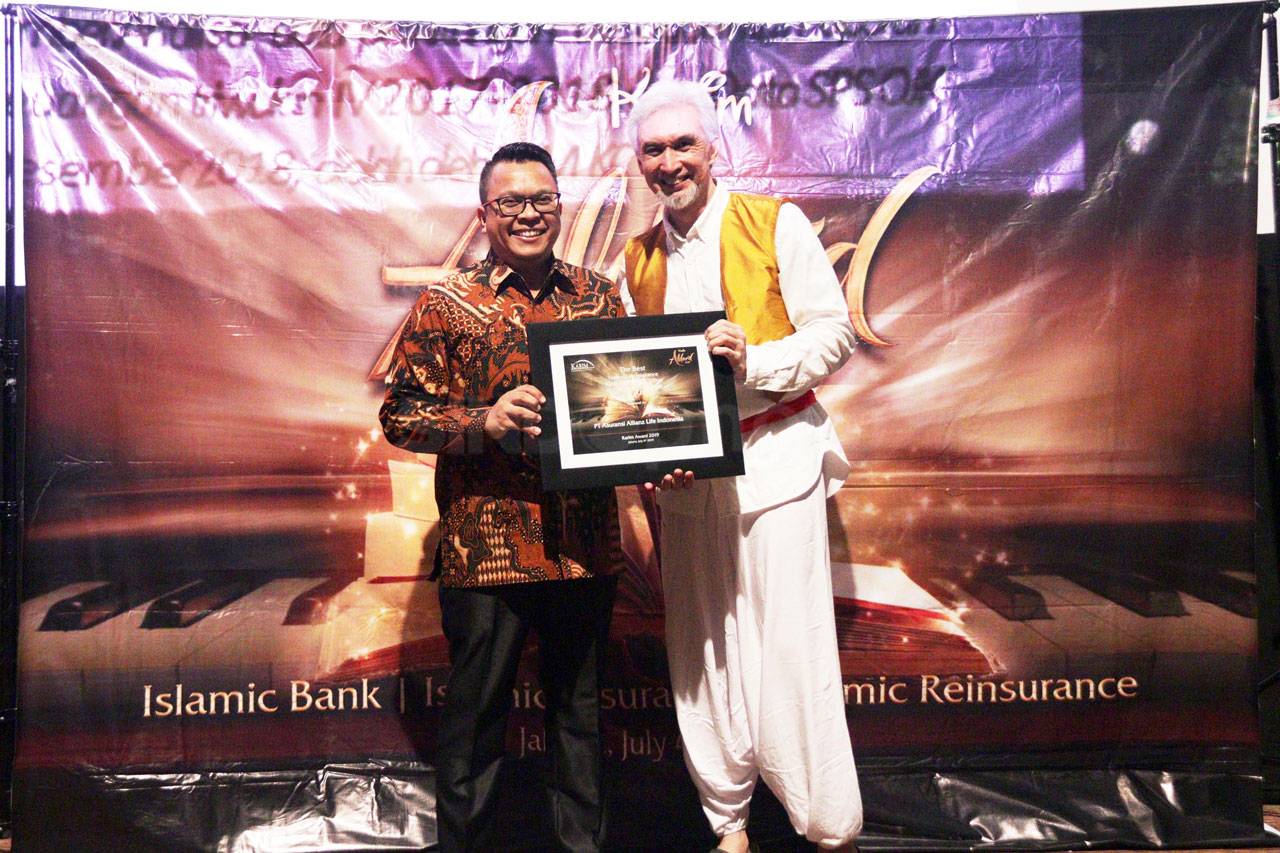 Allianz Indonesia Dukung...