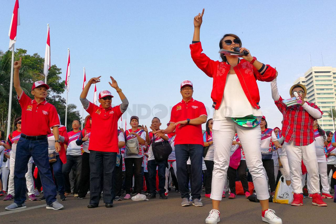 Peringati HUT Ke-74,...