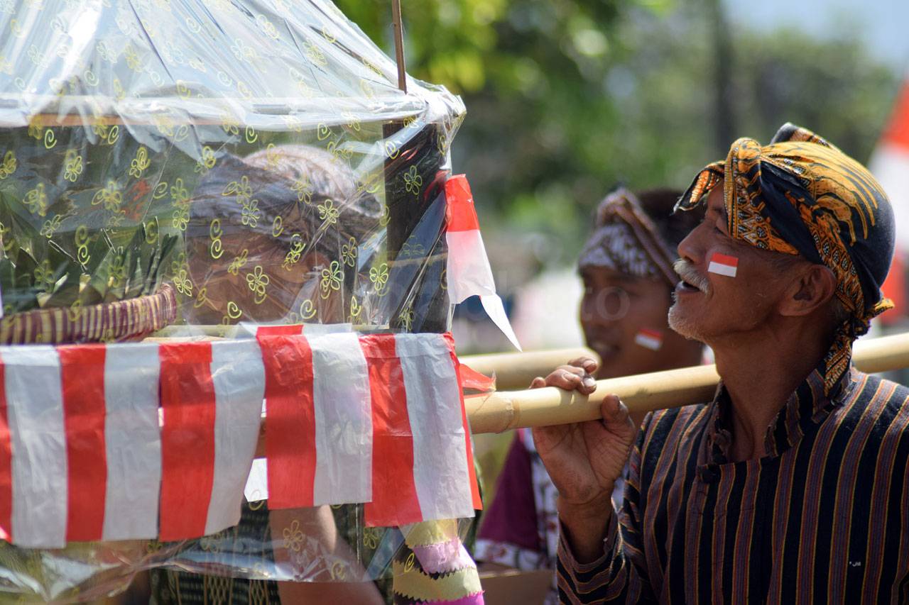 Meriahnya Arak-arakan...