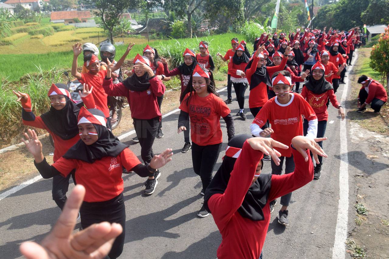 Meriahnya Arak-arakan...
