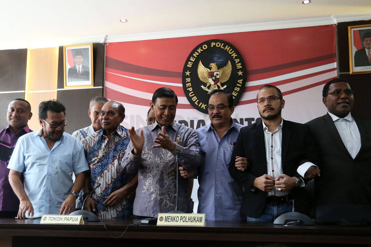 Menkopolhukam Himbau...