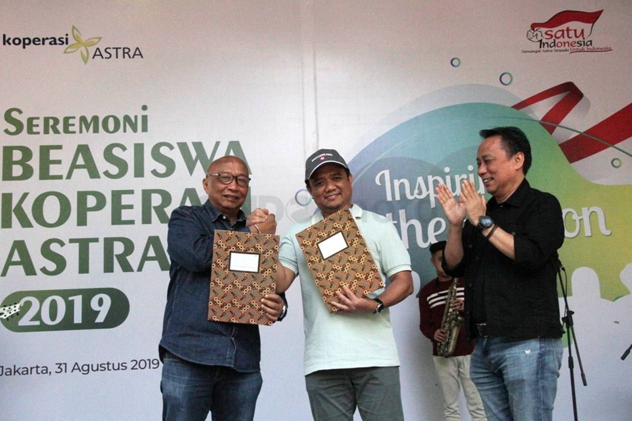 4.500 Pelajar dari 23...