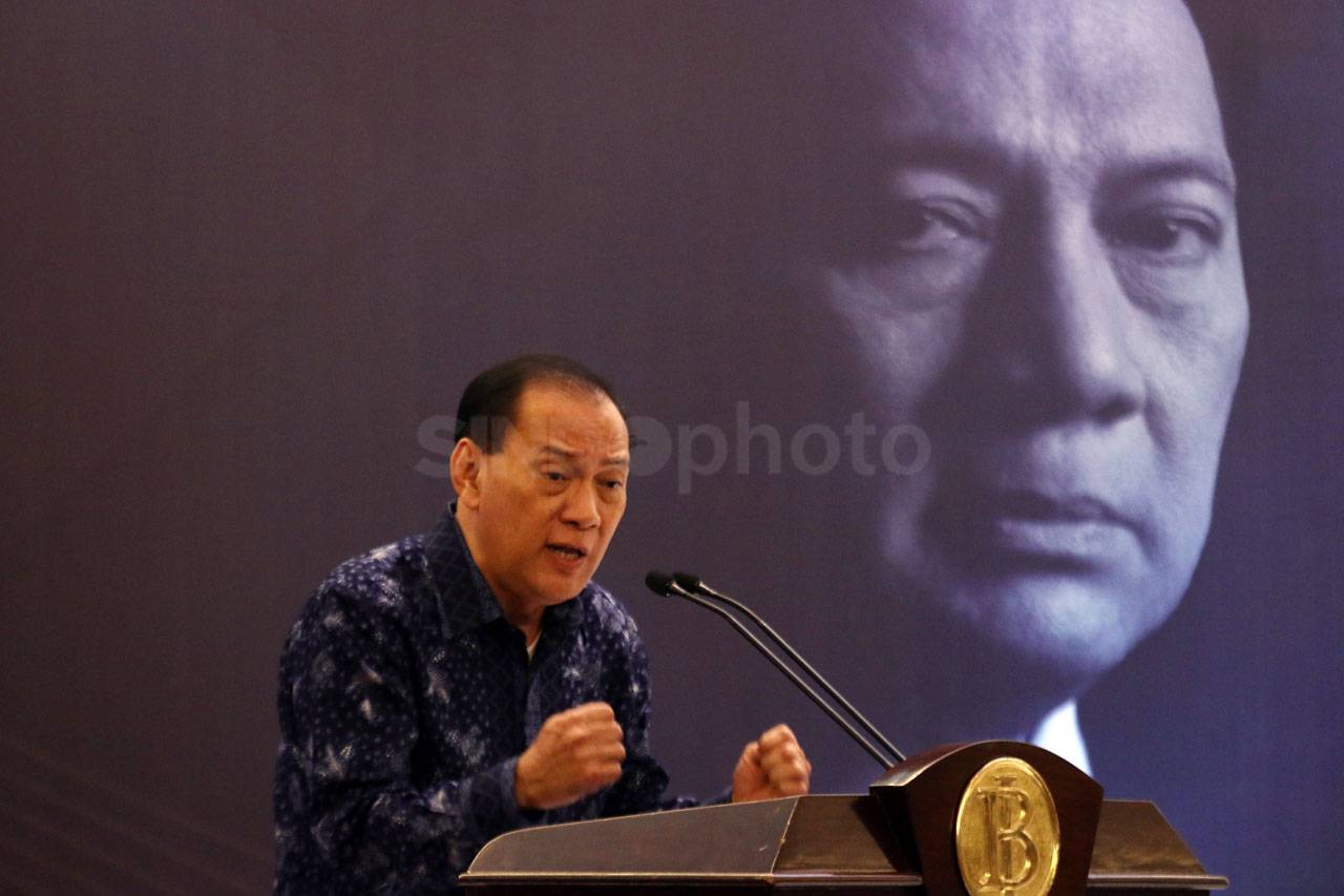 Peluncuran dan Bedah...