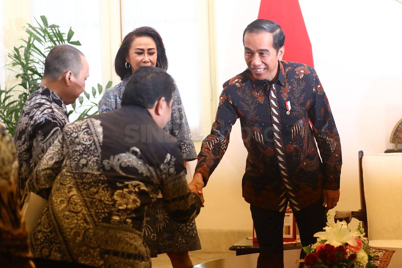 Pansel Serahkan Nama...