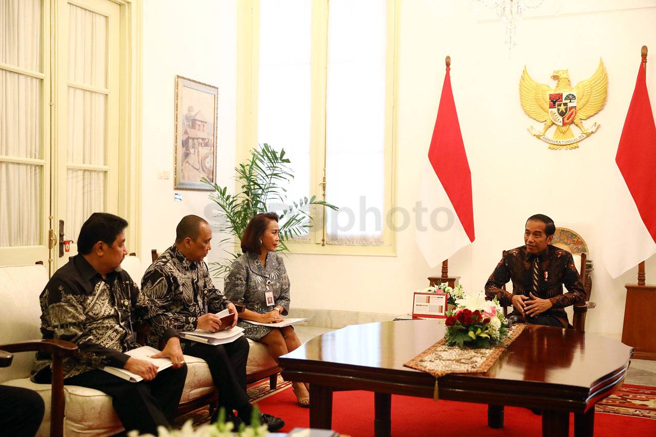 Pansel Serahkan Nama...