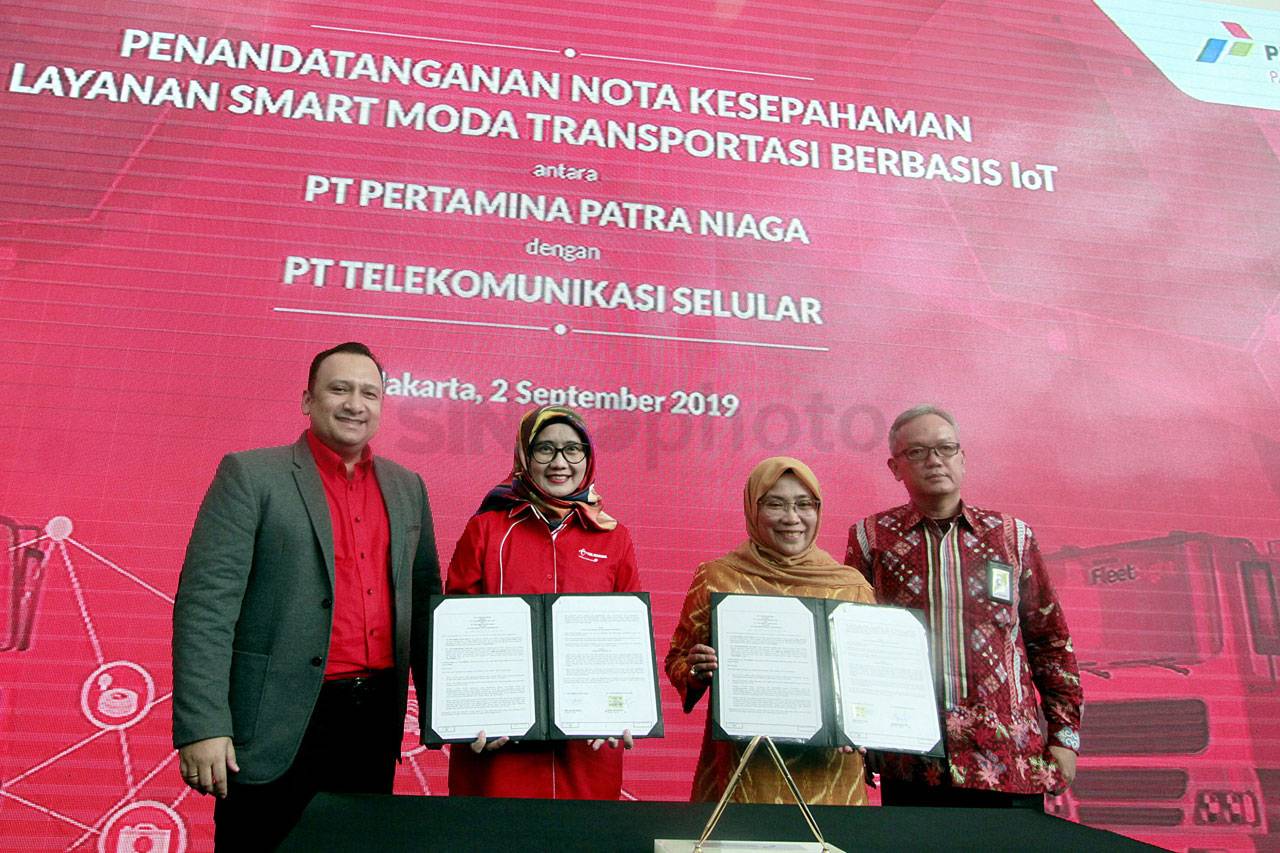 Telkomsel dan Pertamina...