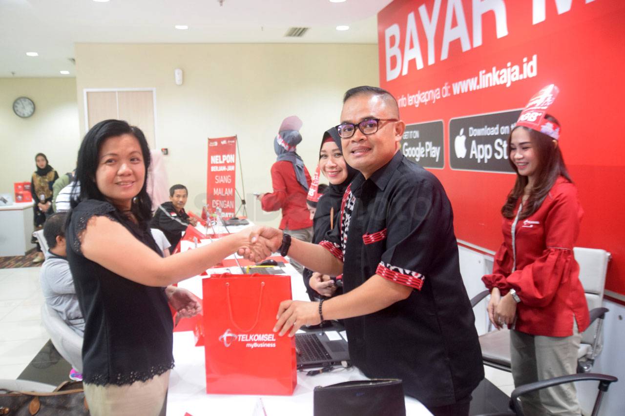 Telkomsel Jateng dan...