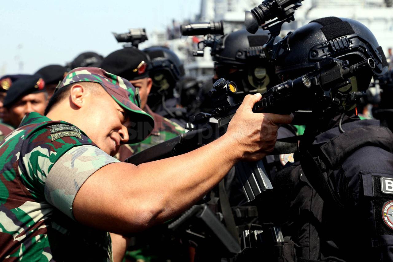 KSAD Pimpin Gelar Pasukan...