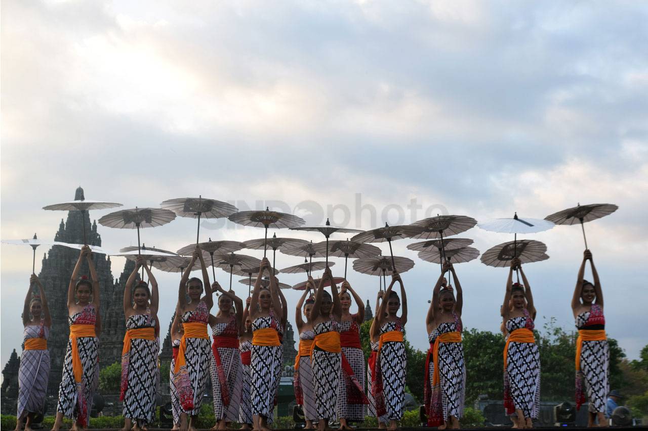 Warna Warni Festival...