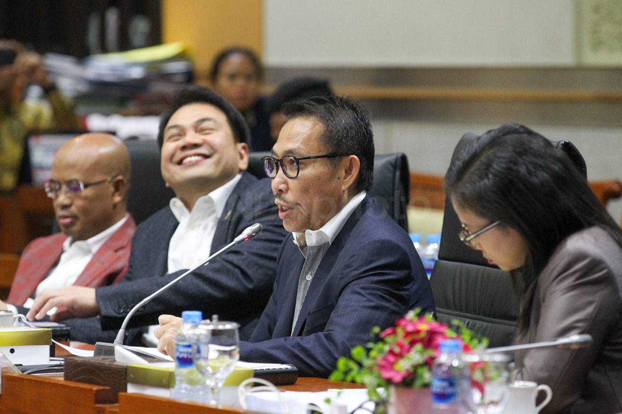 Komisi III DPR Gelar...
