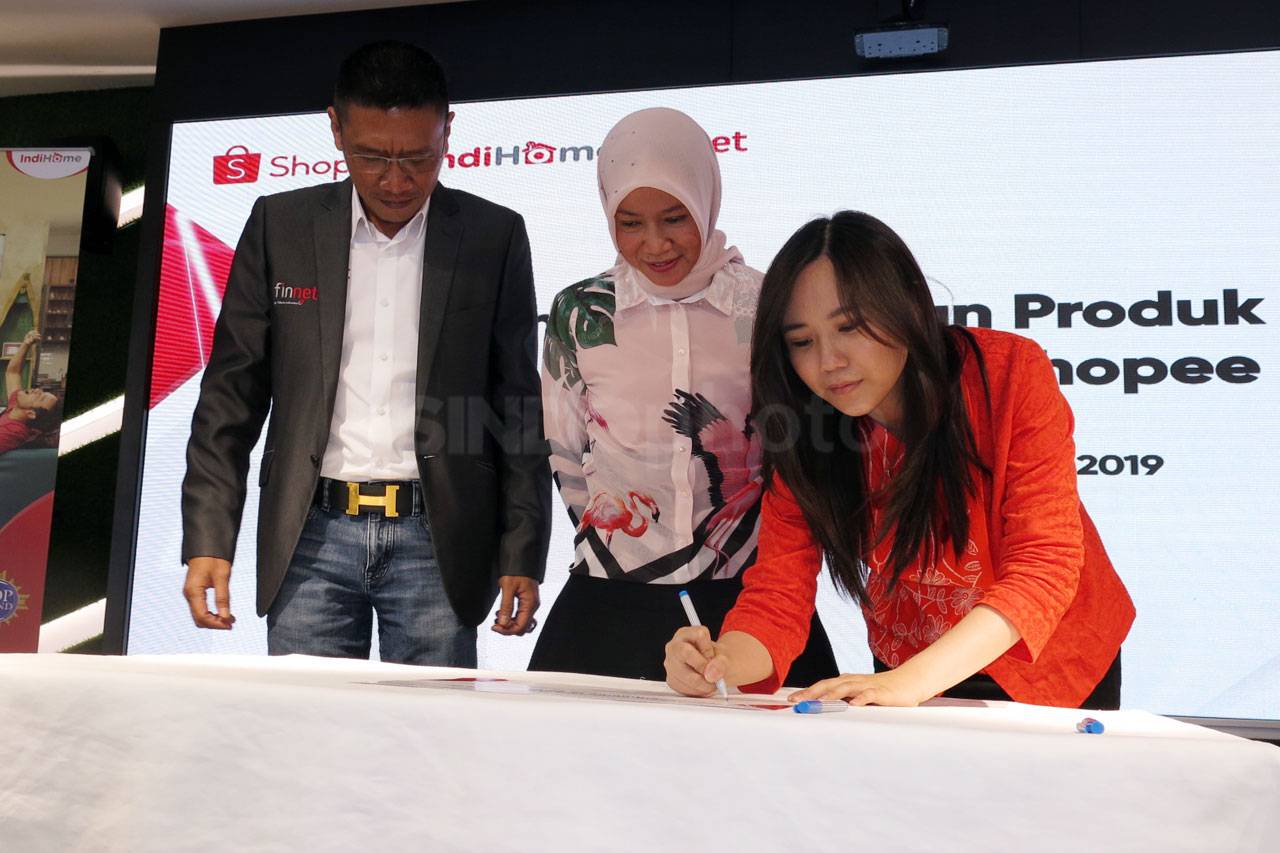 Telkom Jalin Kerja Sama...