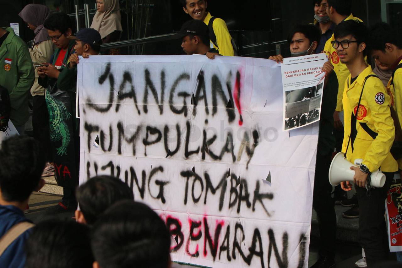 Eleman Mahasiswa Lintas...