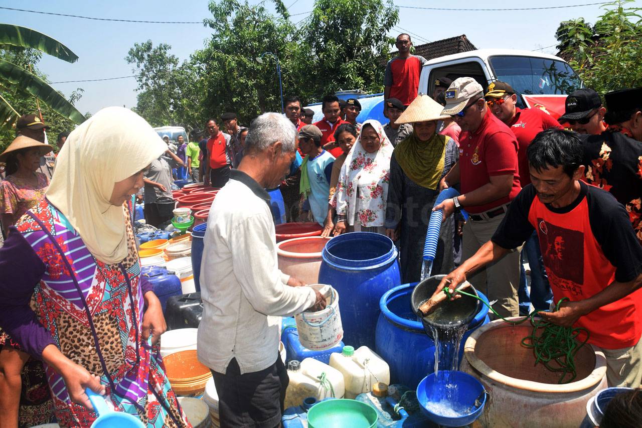 Polda Jateng Distribusikan...