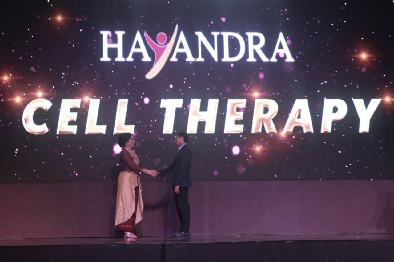 Klinik Hayandra Rayakan...
