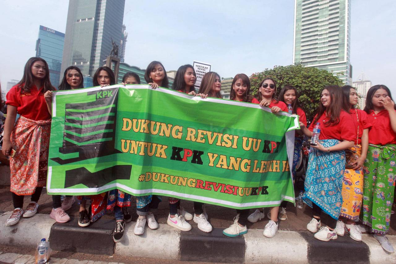 Srikandi Cinta Tanah...