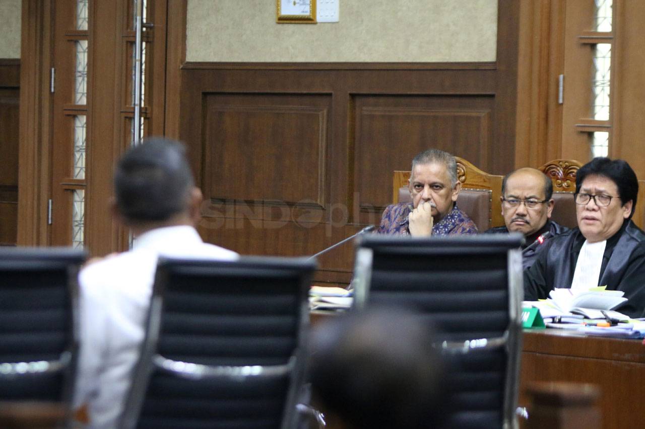Ahli Hukum Pidana Prof...