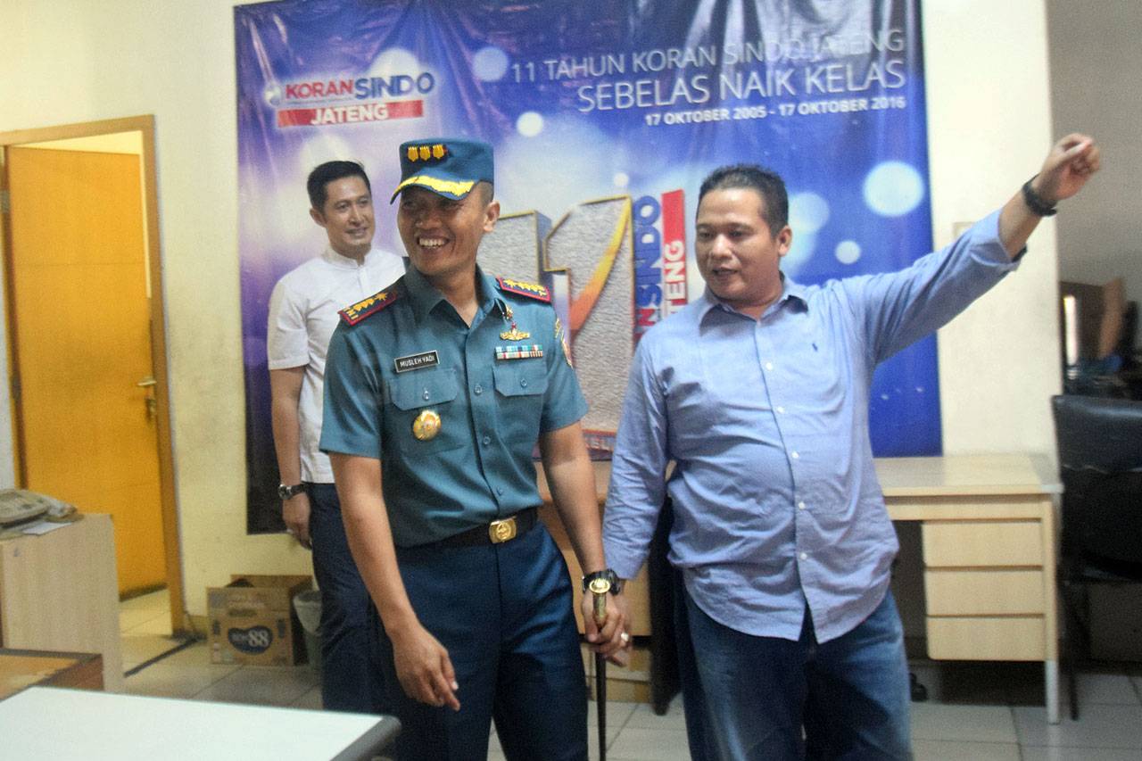 Danlanal Semarang Kunjungi...